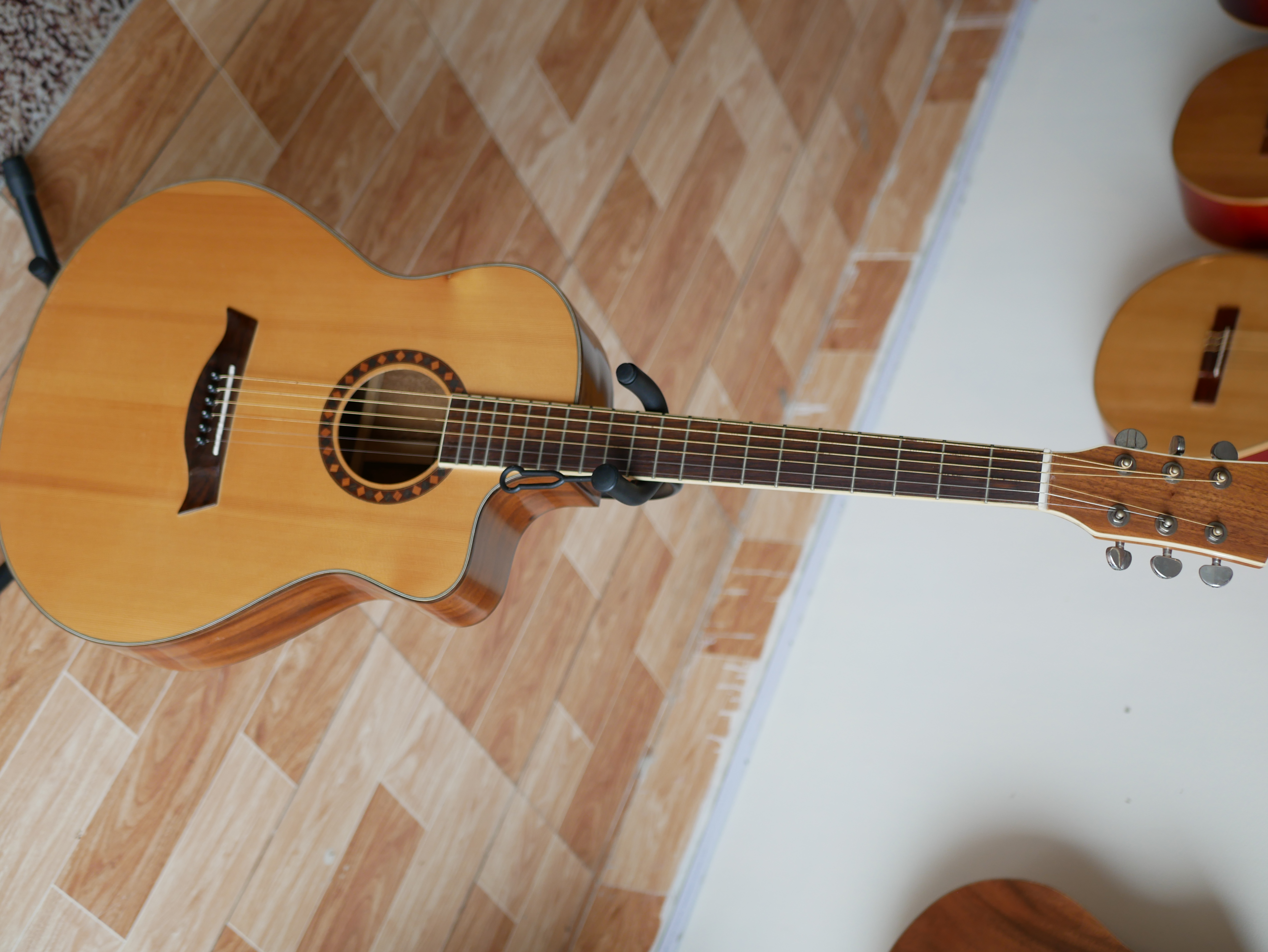Guitar Acoustic HD-03 - SALE